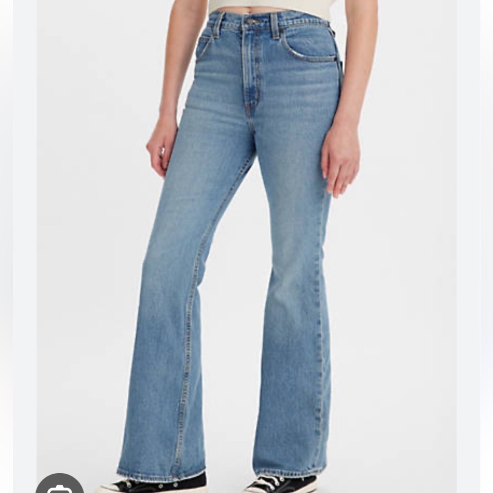 LEVIS 70s high flare jeans